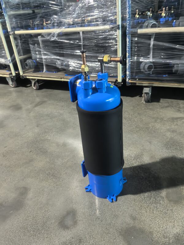 Scambiatore di calore ad acqua fredda in titanio ad alta resistenza alla corrosione ETA-1.5 con design compatto per il raffreddamento in ambienti chimici aggressivi