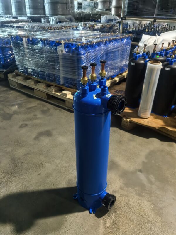 Scambiatore di calore per piscina residenziale MHTA-2 con tubo in PVC, installazione orizzontale o verticale, garantisce facilità di installazione e manutenzione