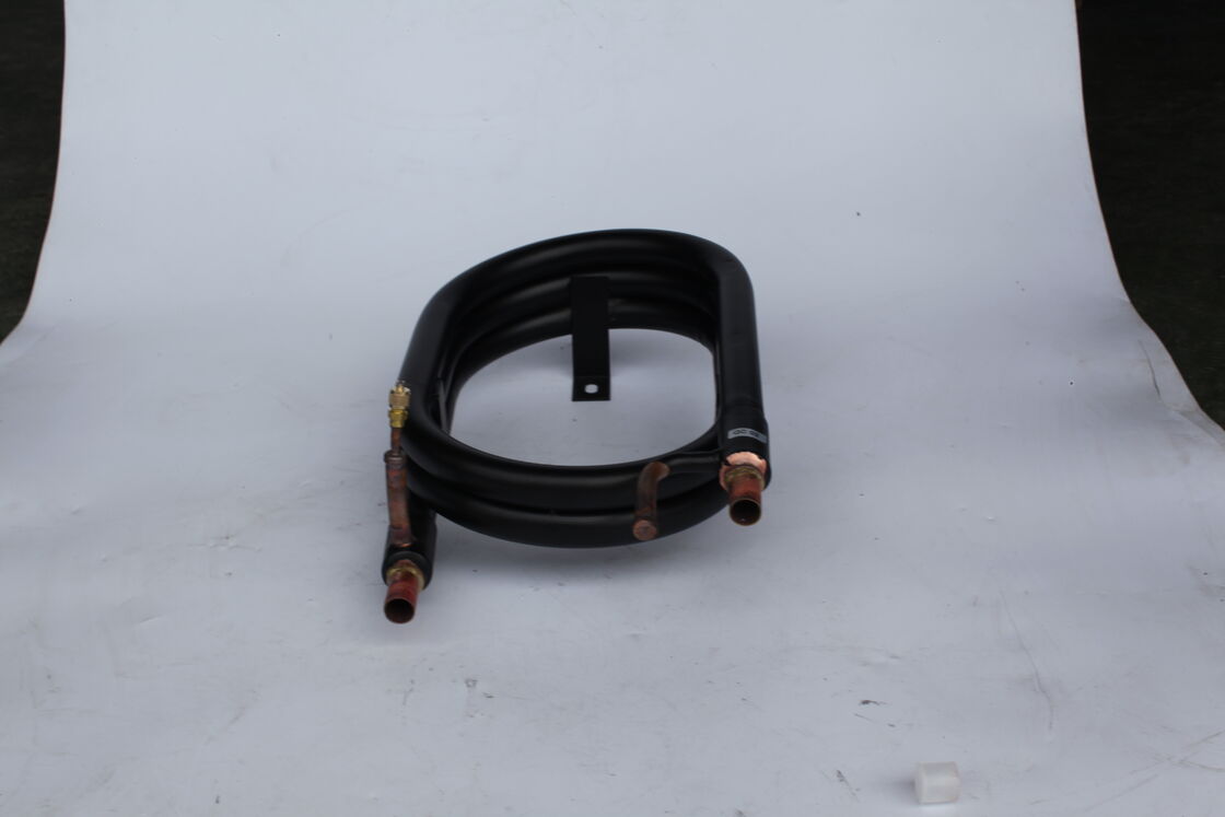 Alto livello di sicurezza scambiatore di calore ad acqua calda capacità di calore 44kw progettato per una sicurezza superiore e trasferimento di calore nei processi di riscaldamento