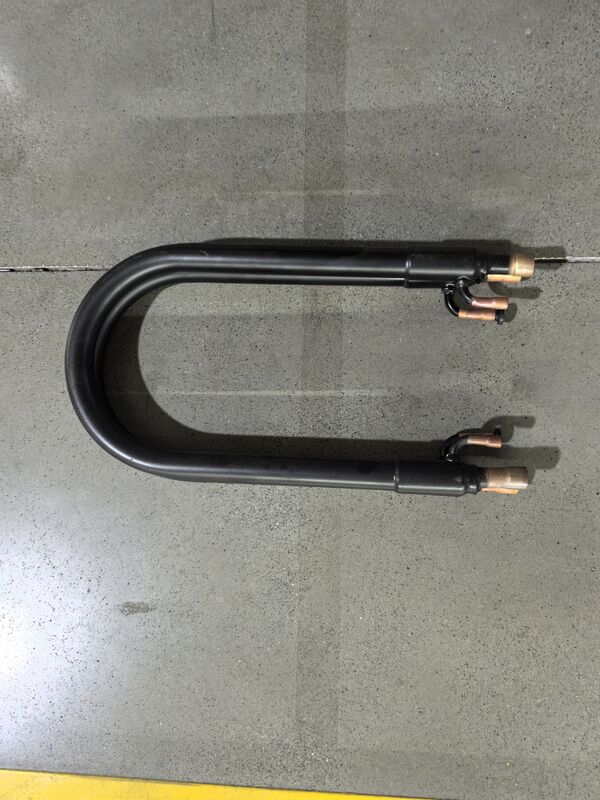 Scambiatore di calore coassiale a bassa manutenzione con pressione del refrigerante di 4,2 MPa e tubo interno in rame/titanio/316L per il trasferimento di calore industriale