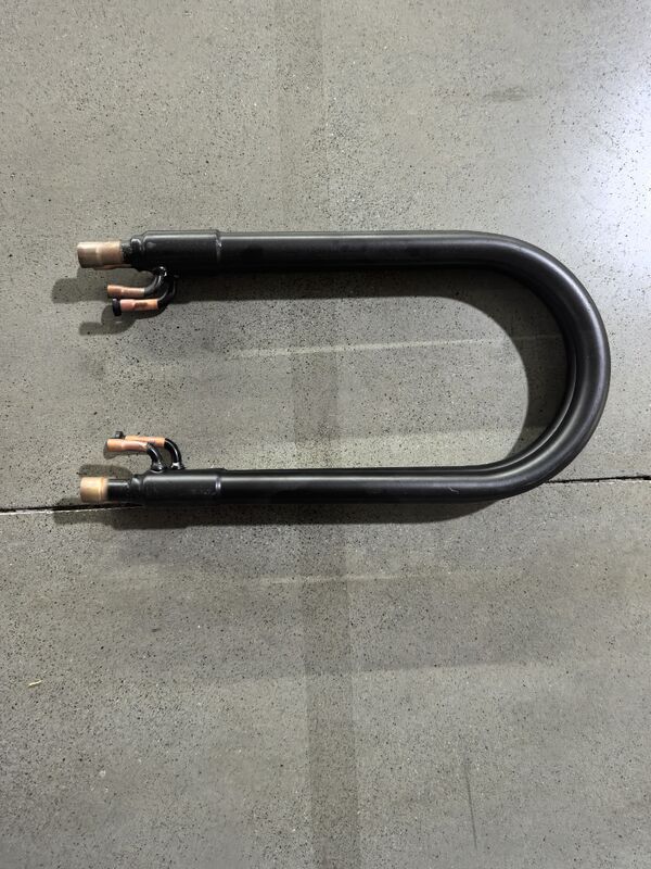 Spray Black Antirust Paint Coaxial Heat Exchanger con uscita refrigerante da 9,52 mm e costruzione a torsione a spirale